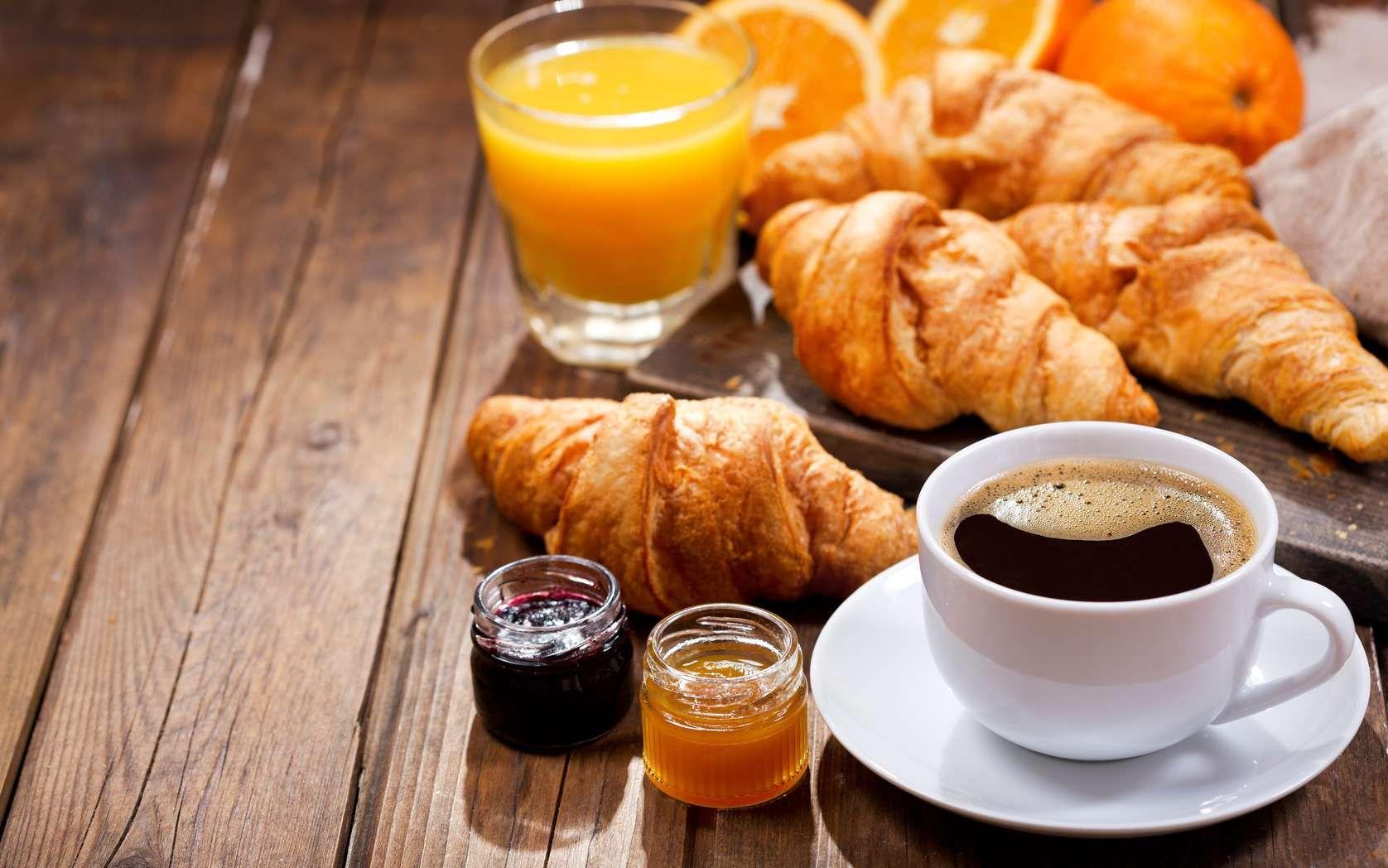 breakfast-table