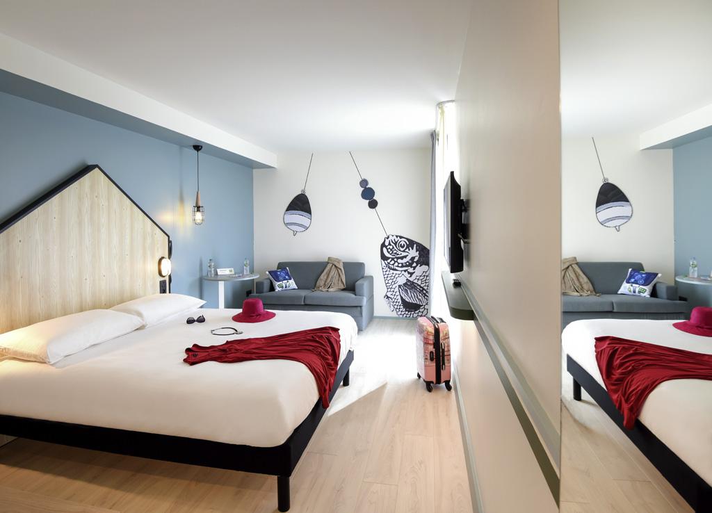 IBIS STYLES GUJAN METRAS